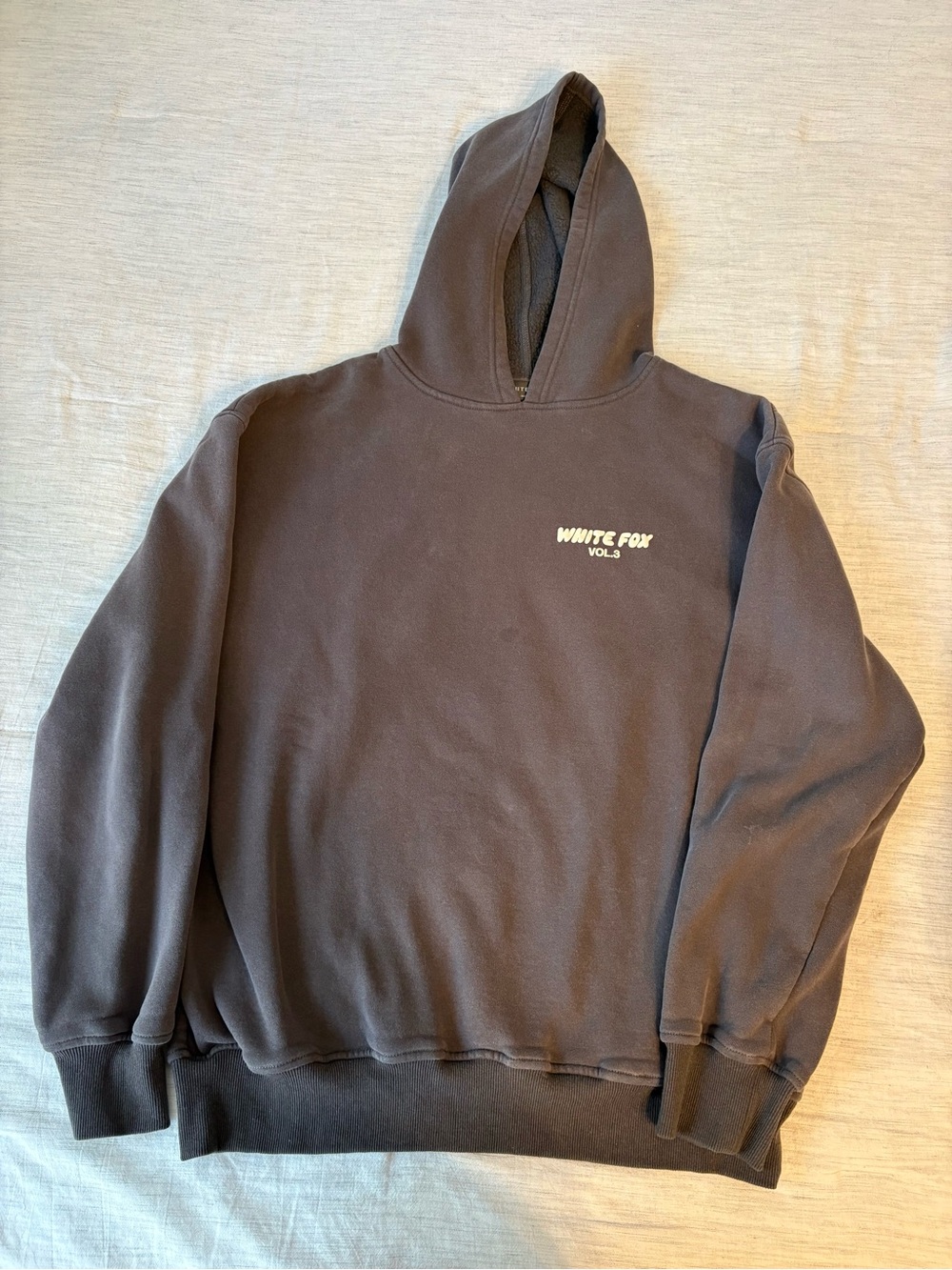 White Fox Vol 3 Grey Hoodie & Sweatpants Set – M/L Top, L Bottom